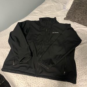 Columbia Men's Performance Jacket in Black